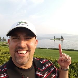 Meet your Posher, Jason